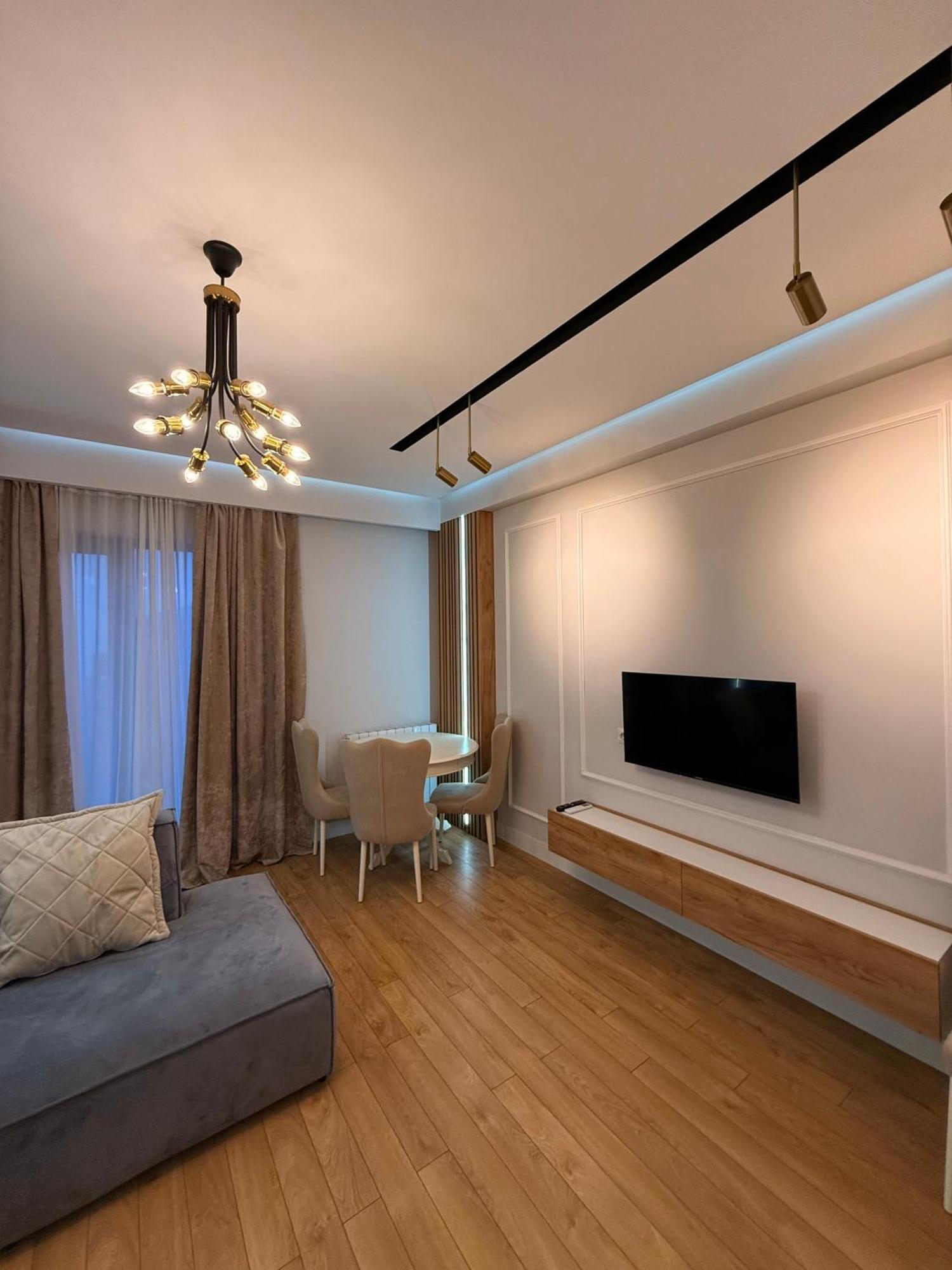 Tbilisi Hilton Apartment Exterior foto